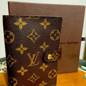 Louis Vuitton Monogram Agenda Notebook PM